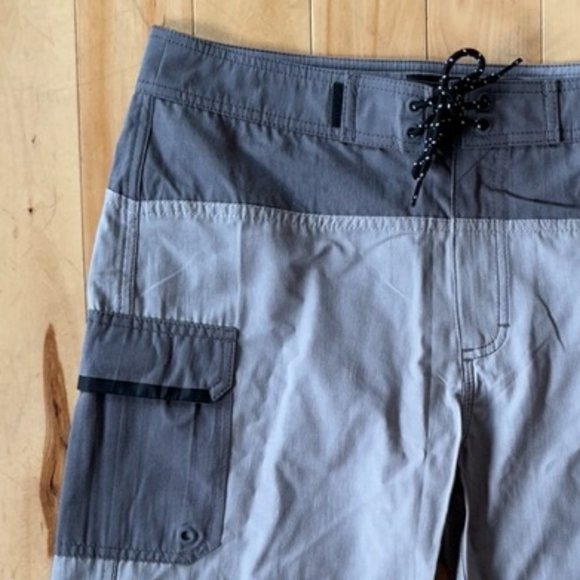 Men's Boardshorts - Picture 2 of 4
